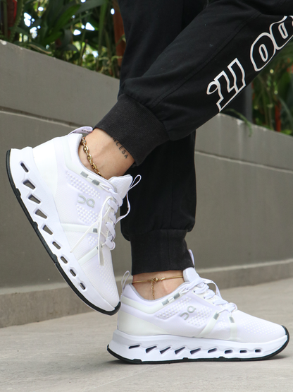Tenis On Cloudsurfer 2